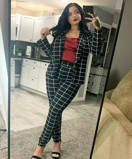 hay babe model hot picture