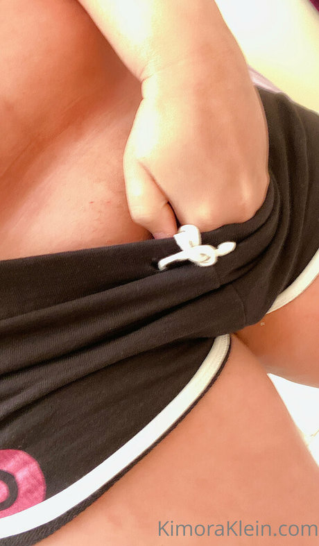 kimoraklein nice model pic