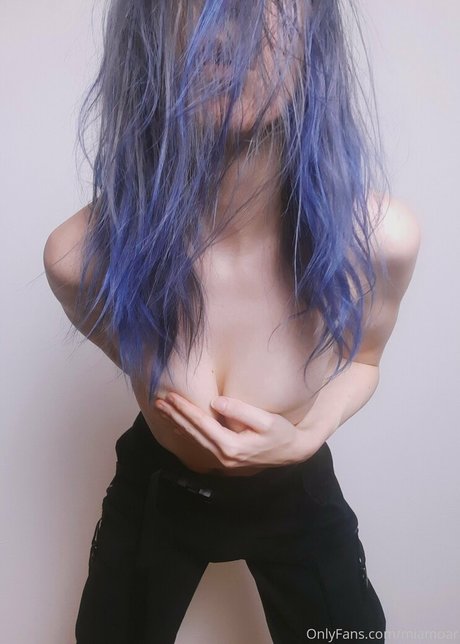 miamoar model exclusive image