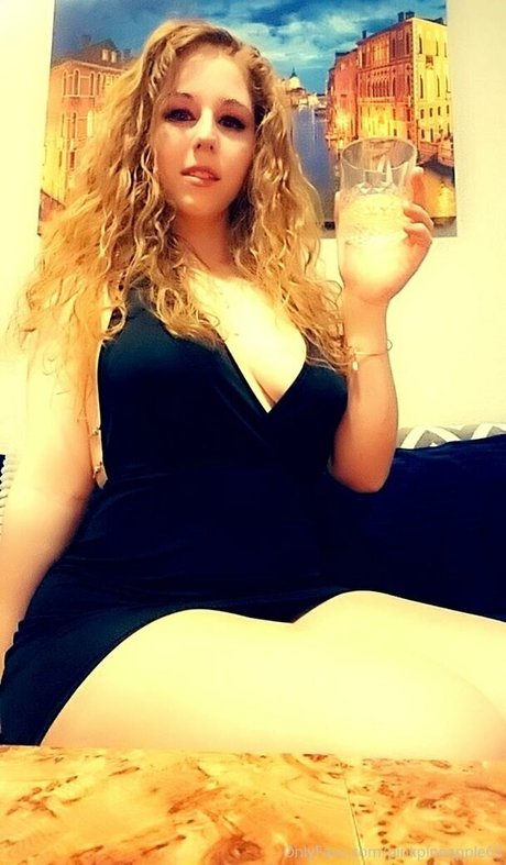 pinkpineapple63 beautiful star image