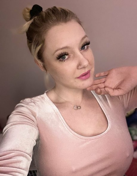 ebony lesbians onlyfans hot photos