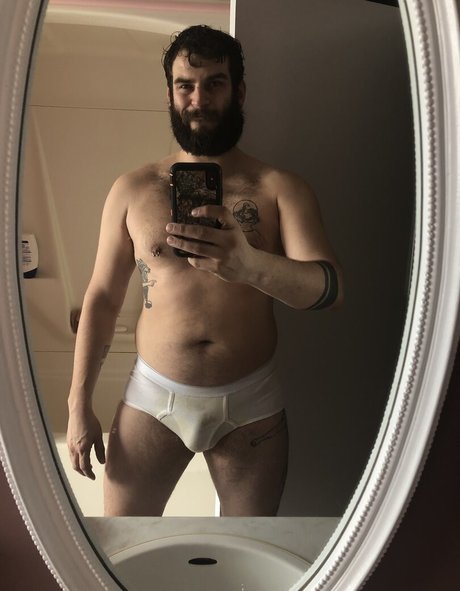 busty mom onlyfans exclusive photo