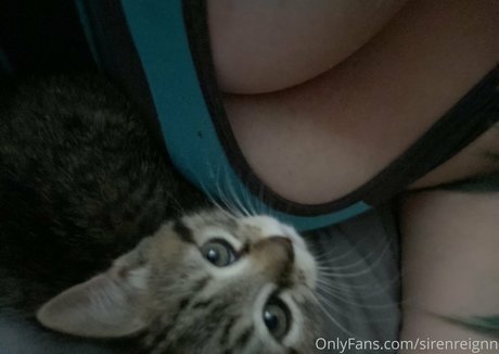 cute ladyboy onlyfans beautiful pic