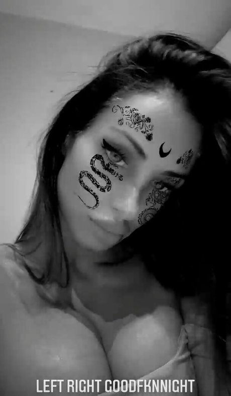 Priscillaspiridis model erotic pic