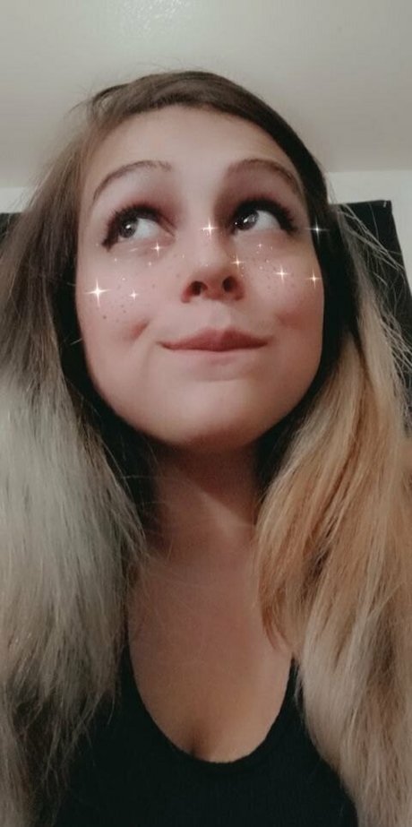 misslunamagic erotic actress galleries