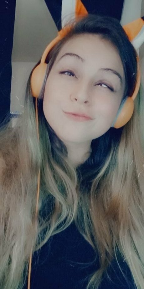 misslunamagic pretty pornstar archive