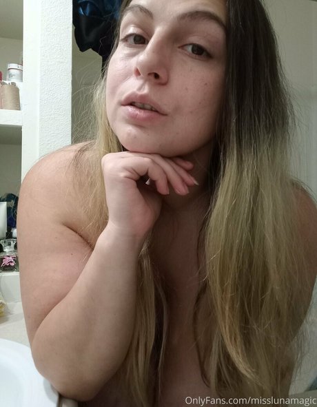 misslunamagic sex star galleries