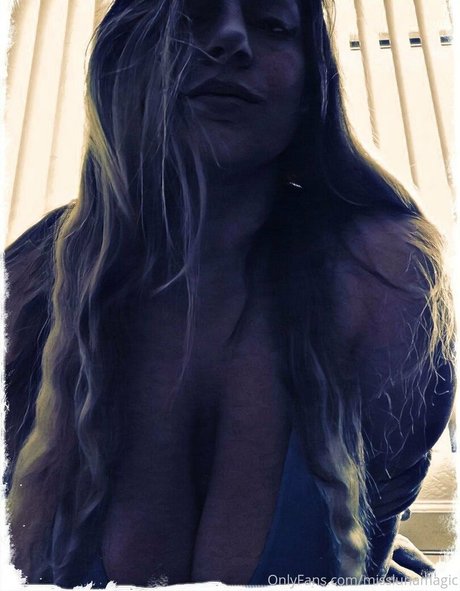 fit blonde onlyfans sexy xxx photo