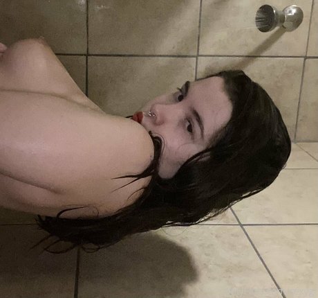 blowjob brunette onlyfans free xxx pic