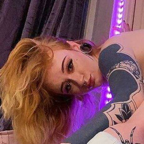 latina blowjob onlyfans beautiful naked pic