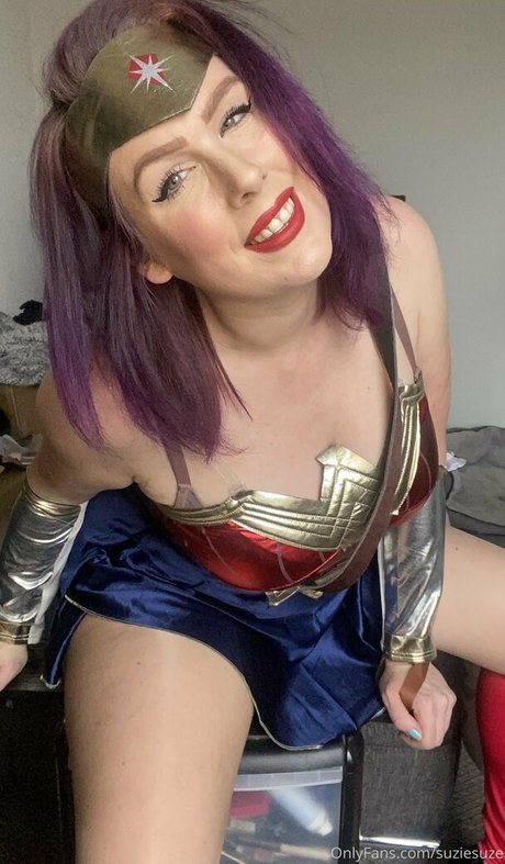 suziesuze nude star gallery