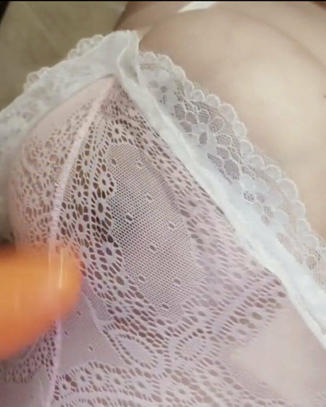 Picweiwei nude star gallery