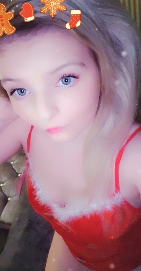 pink hair onlyfans adult photos