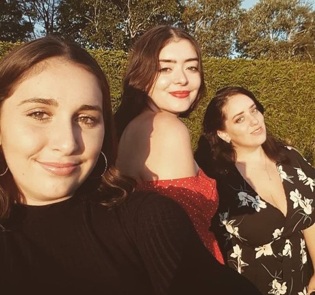 brown eyes kitty onlyfans hot galleries