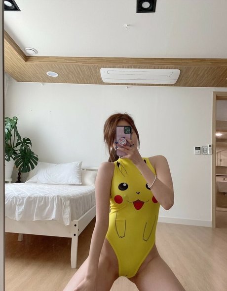 models onlyfans pornographic image