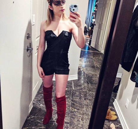 ukraine teen onlyfans beautiful nude pictures