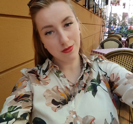 blonde milf onlyfans sexy image