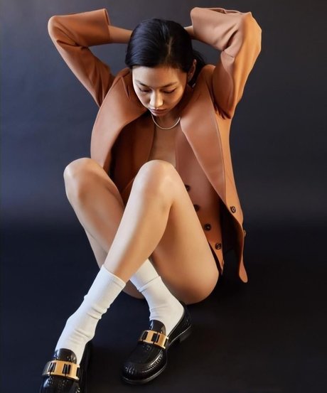 Jung Ho yeon high quality pornstar pic