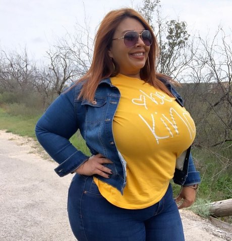 pregnant milf onlyfans free porn image