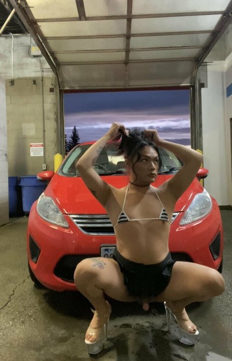 Asianahunee perfect model pics