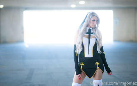 blonde princess onlyfans hd photos