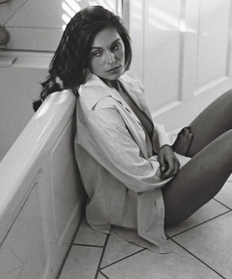 bbw lesbian onlyfans art naked pic