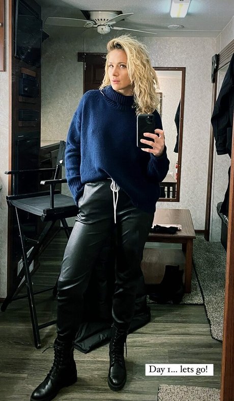 brunette pov onlyfans sexy nude picture