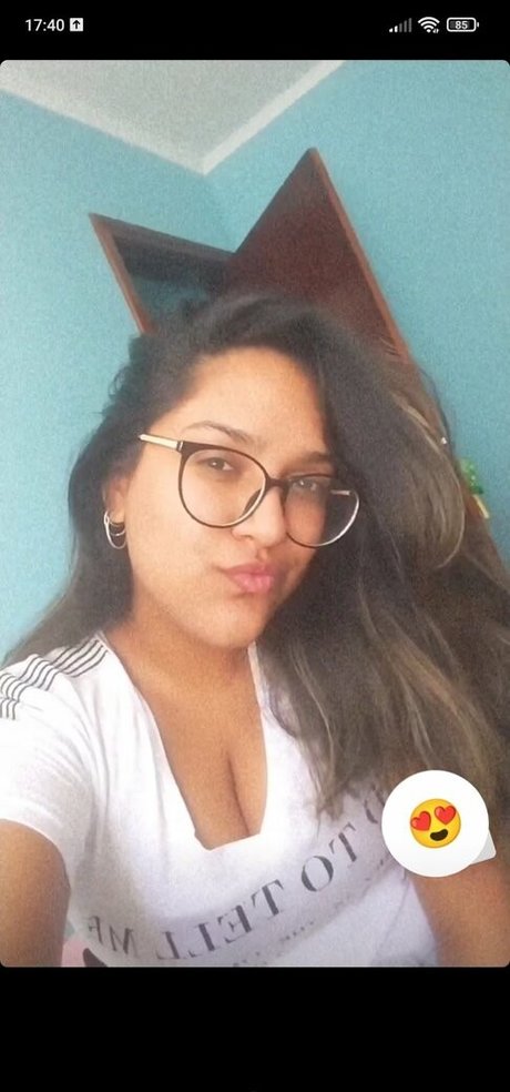 blonde milf onlyfans nude image