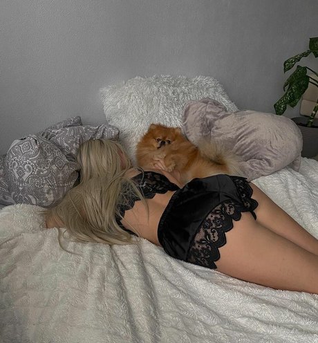 Sophyvibess free model gallery