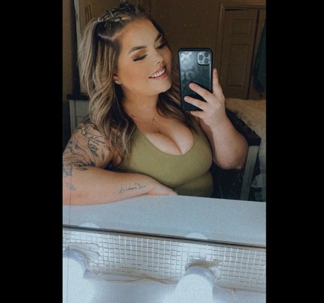 nerdy onlyfans hot sexy pic