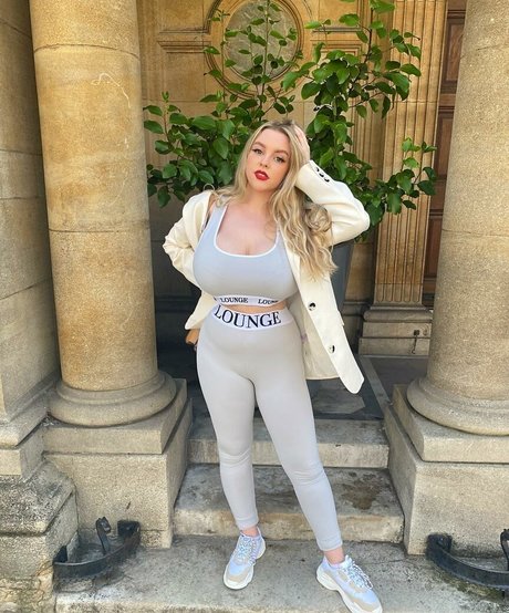 sexy bbw onlyfans porno picture