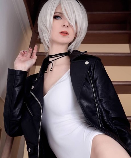 Holly White nice pornstar pics