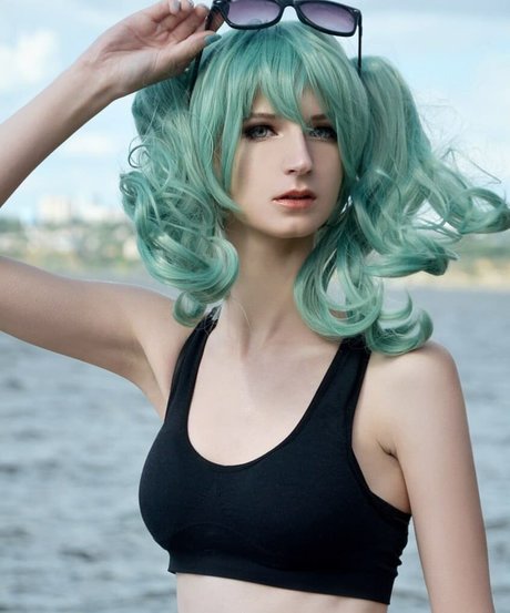 Holly White model beautiful picture