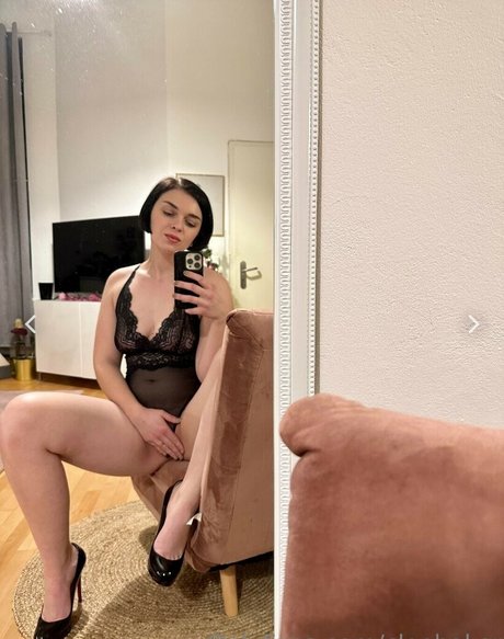 cloebaker erotic star photos