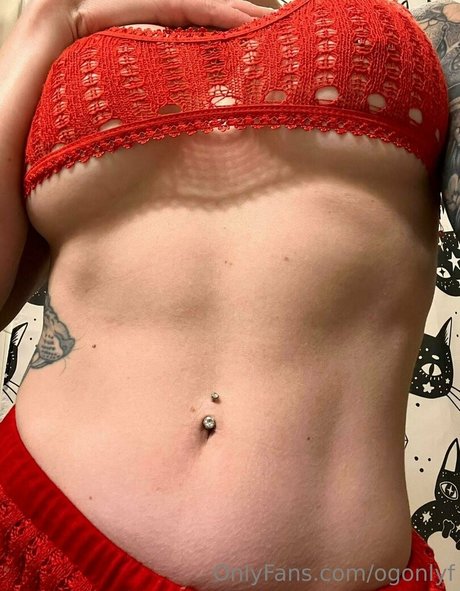 ogonlyf nudes actress pic