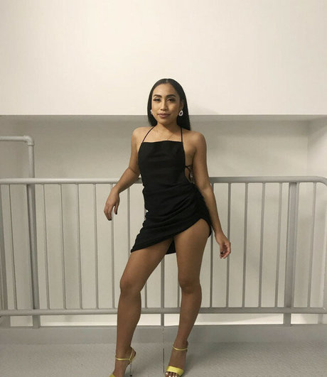 DJ Noodles nude pornstar photos