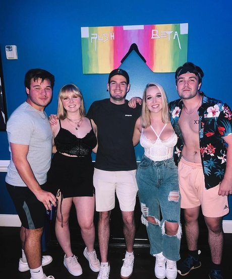 Morgan Watt star adult gallery