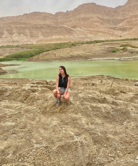 Sara Avni pornstar adult image