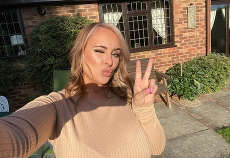 Smophs92 model sex gallery