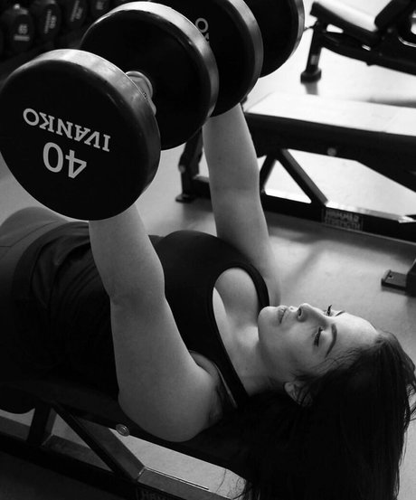 Sydney Martichuski nice star pictures