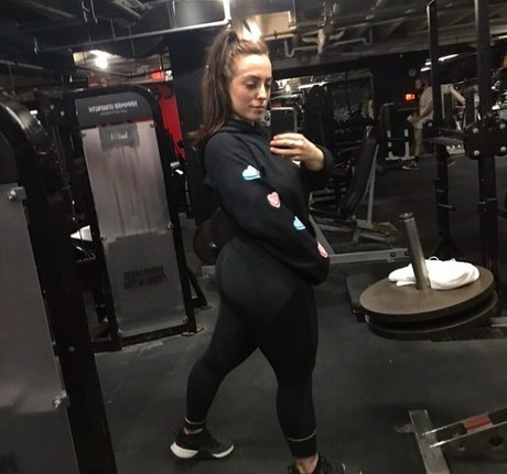 pregnant asian onlyfans hot nude images