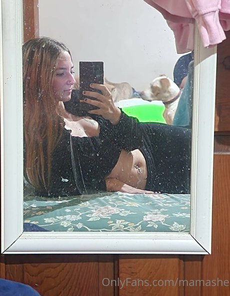 Mama she beautiful actress img