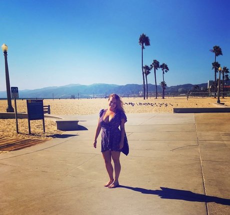 big white cock onlyfans art nude gallery