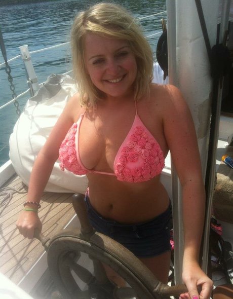 mirror onlyfans adult gallery