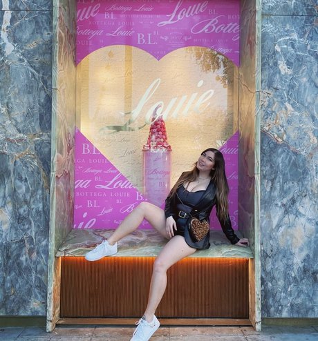 fitness coach onlyfans beautiful nude img