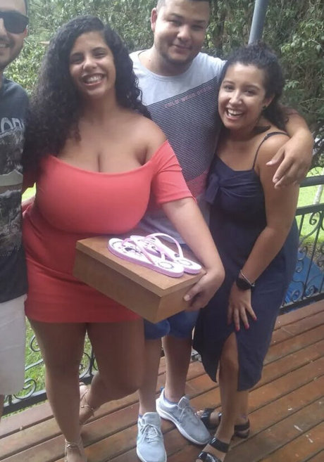 teen lingerie onlyfans top pic