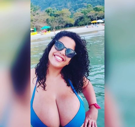 teen tits onlyfans porn photos