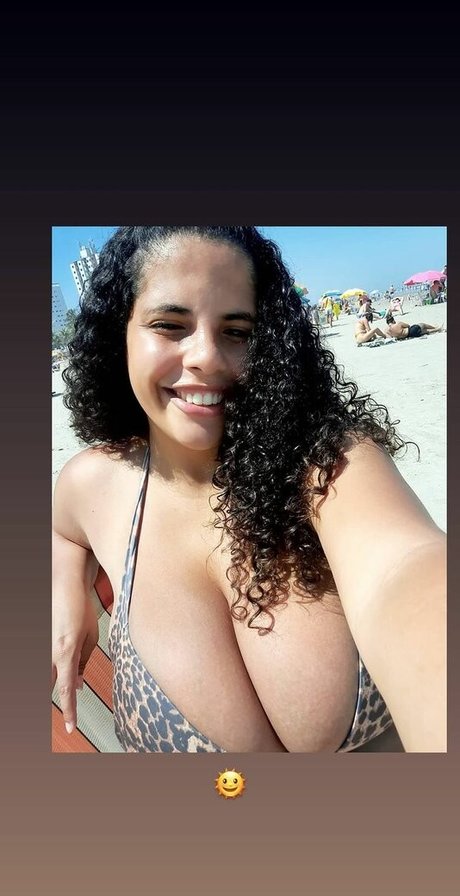 Mayla Coimbra star free img