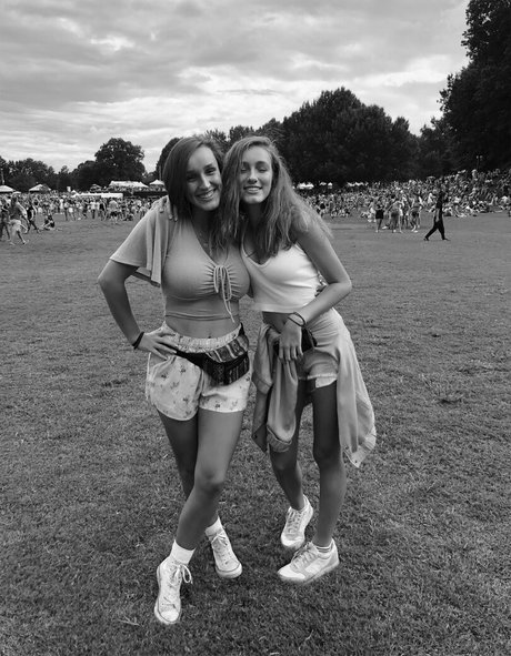 hard nipples onlyfans top pic