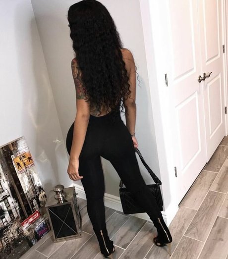 Realamarie pornstar sexy image